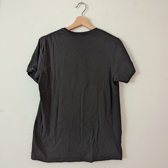 Star Wars Mandalorian Graphic Tee Shirt - Picture 2 of 3